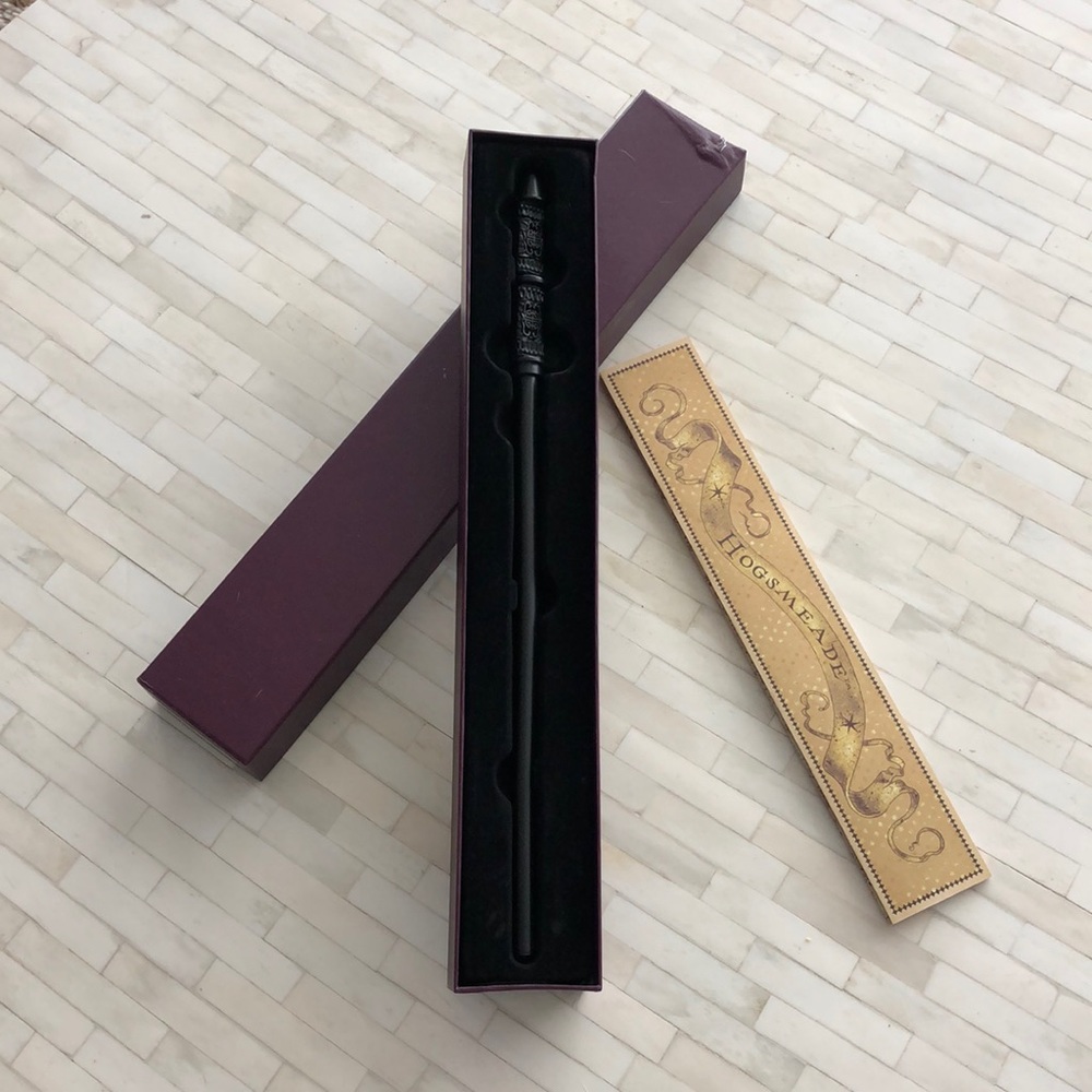 HARRY POTTER PROFESSOR SNAPE WAND INTERACTIVE IS IN EUC